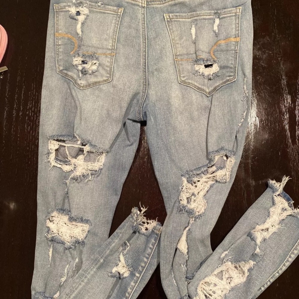 AMERICAN EAGLE SUPER STRETCH SIZE 8